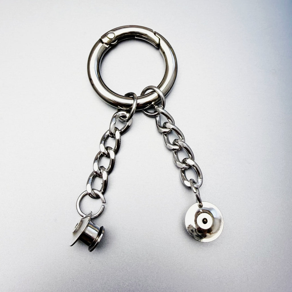 Enamel Pin to Keychain Converter – Instant DIY Bag Charm, Gold & Silver, No Tools Needed