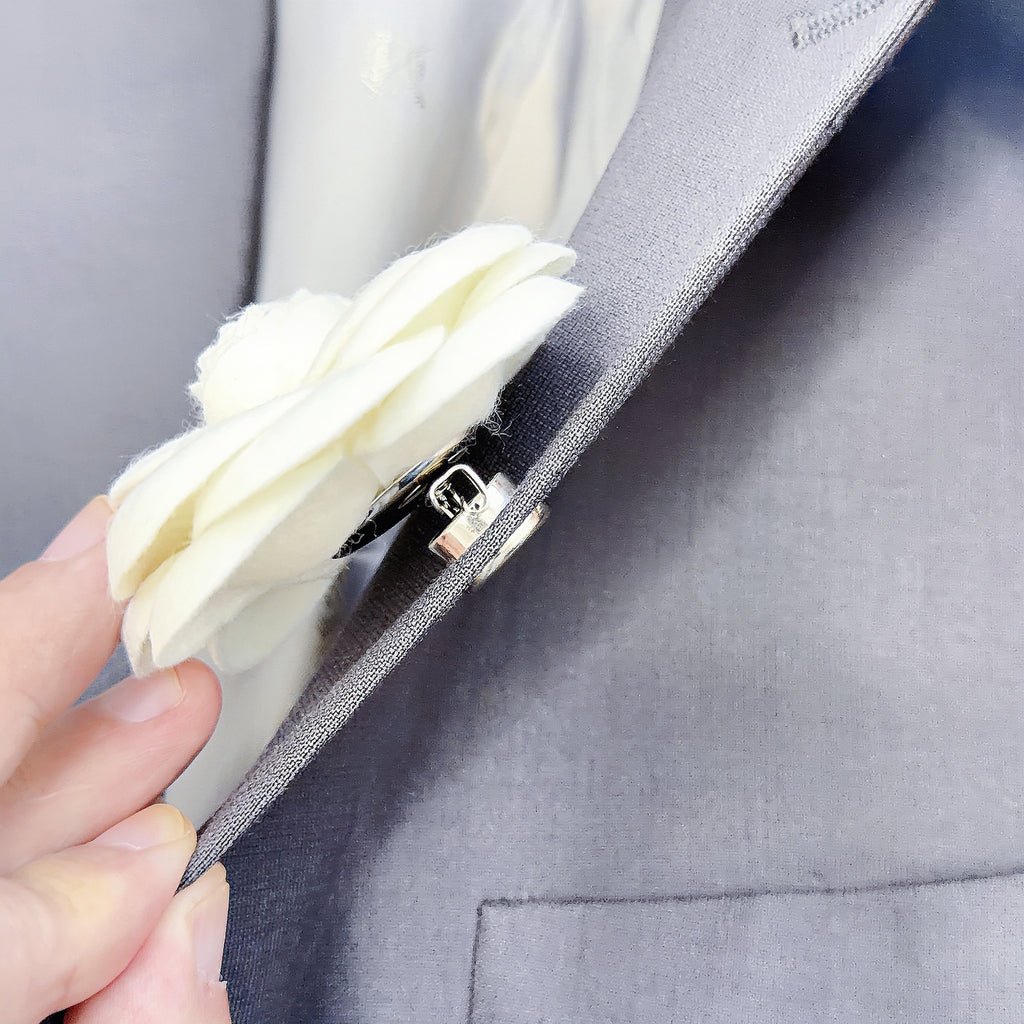 Strong Magnetic Brooch & Badge Clasp - No Pin Holes, No Damage to Clothes, Secure Hold for Thick Coats, Invisible Holder, Gold/Silver